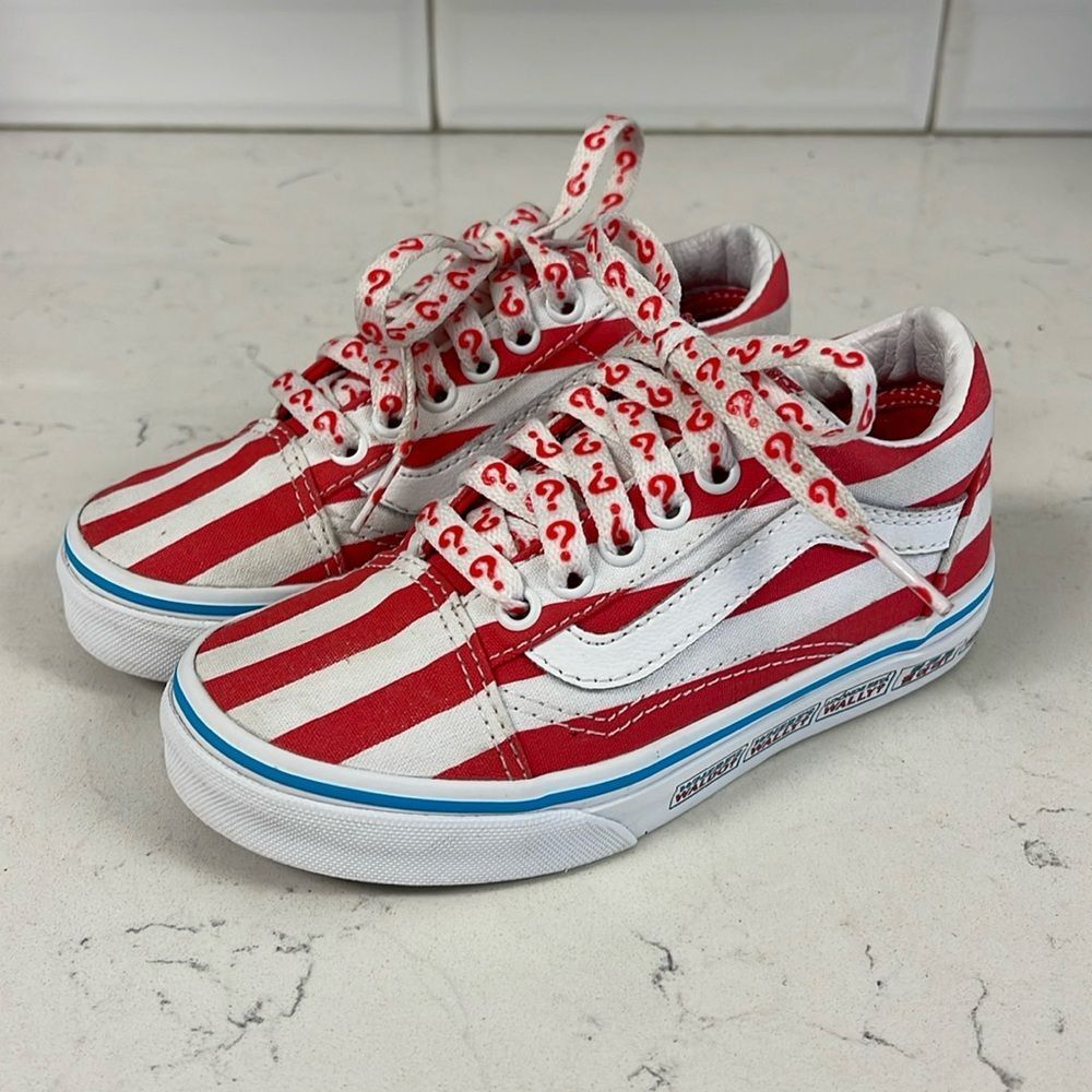 Vans Kids White & Red Old Skool Wheres Waldo
Red White Striped Sneakers Size 12